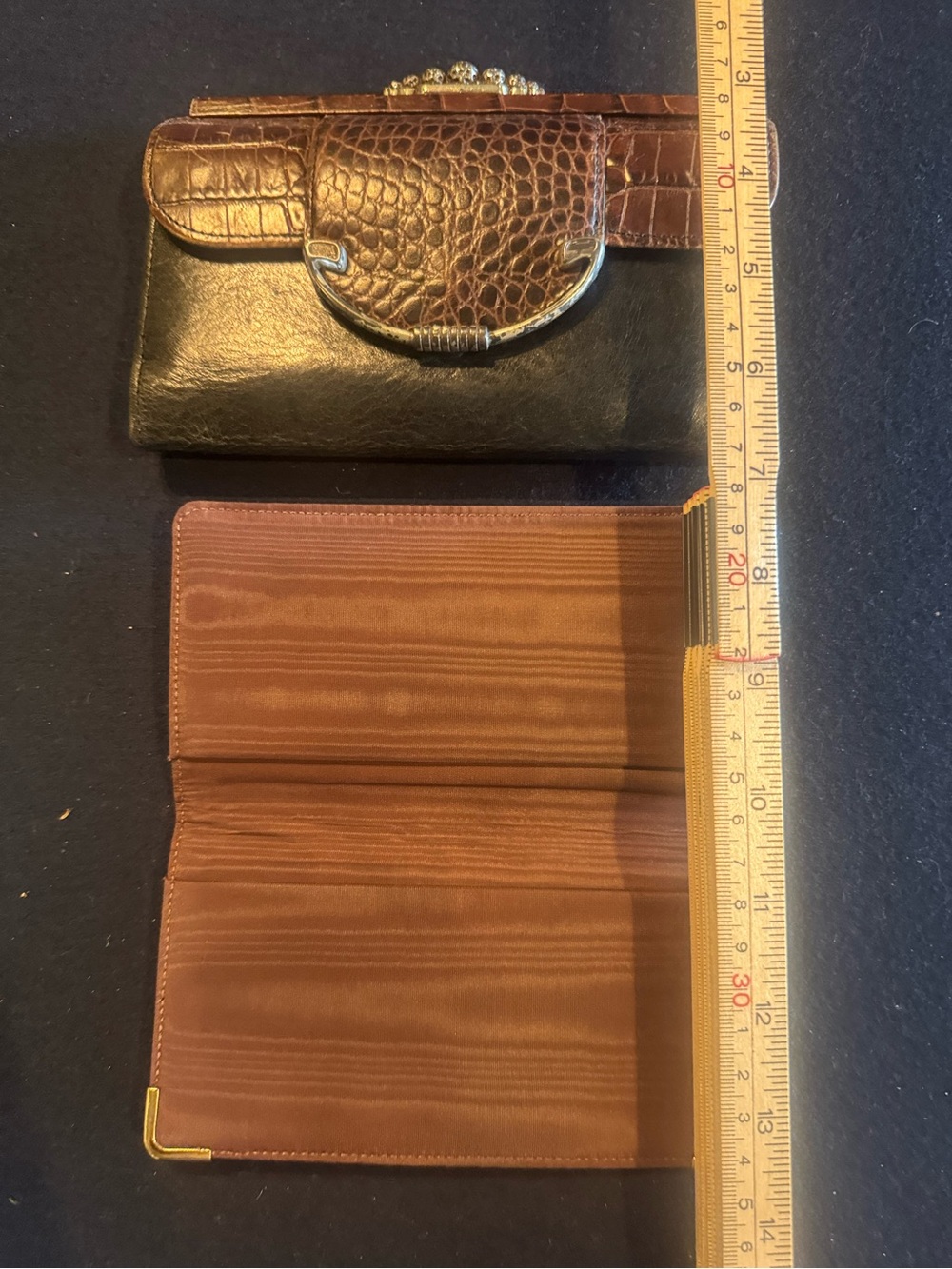 Brighton Golf Two-Tone Brown and Black Leather Wallet Set - Picture 7 of 14